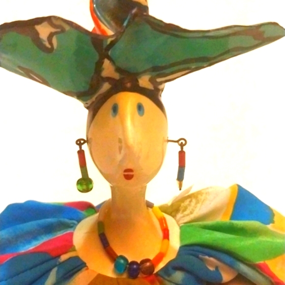 VINTAGE CERRI DOLL by POUPEE MILLET Porcelain Collector - Picture 2 of 10